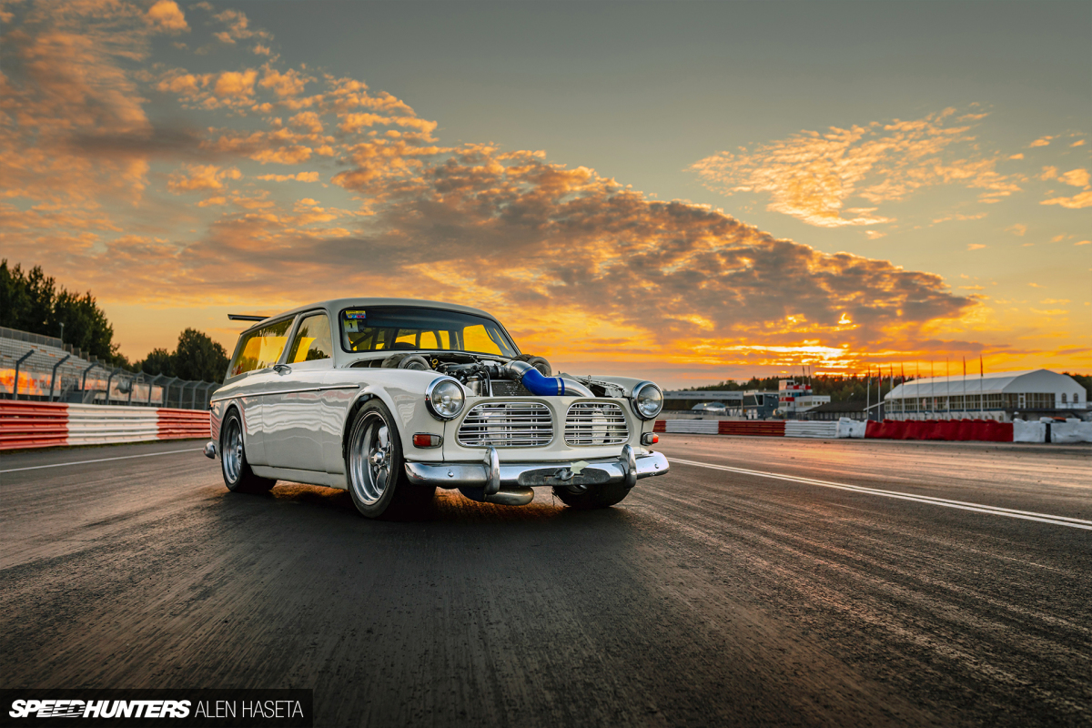 A Chevy Nomad-Inspired 800whp Volvo Amazon